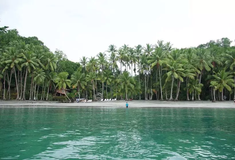 ユースホステル Residencia De La Marina