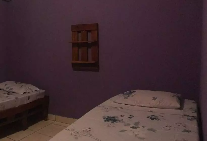 ユースホステル Residencia De La Marina