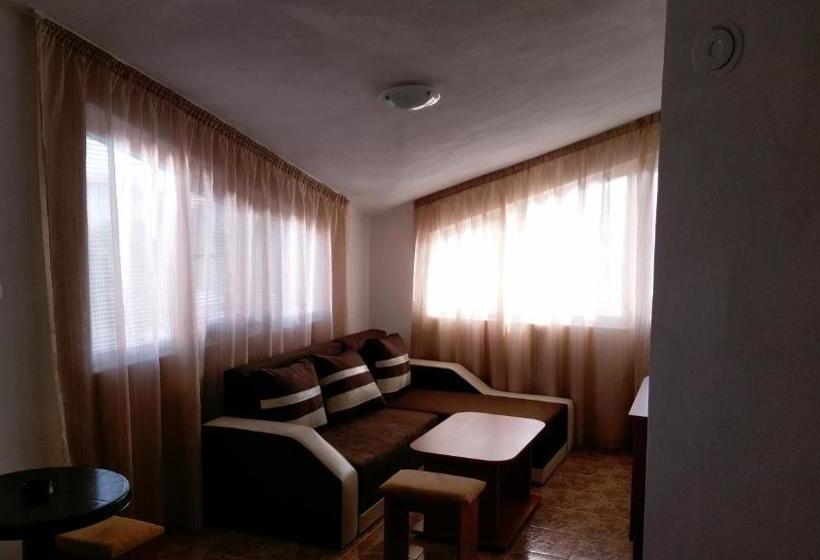 پانسیون Guest House Krasi