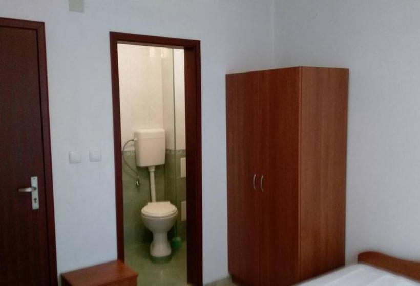 پانسیون Guest House Krasi