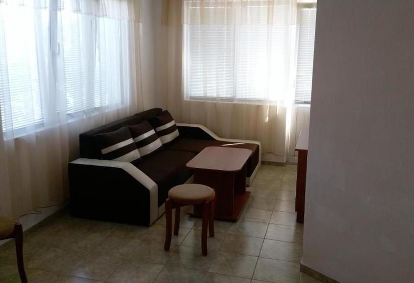 پانسیون Guest House Krasi