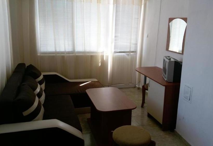 پانسیون Guest House Krasi