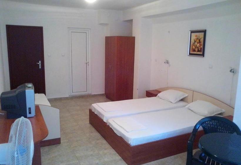 پانسیون Guest House Krasi