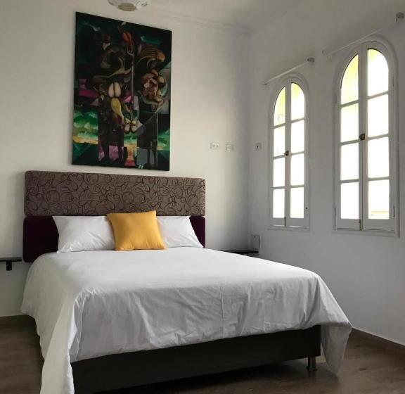 بنسيون Larq'a Park Rooms