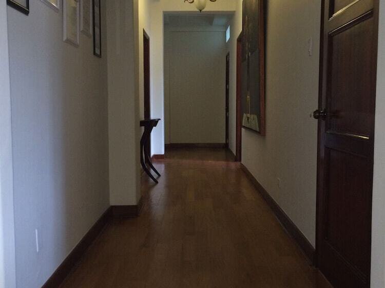 بنسيون Larq'a Park Rooms