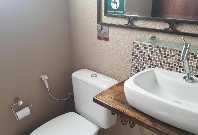 Pensão Pousada Das Orquídeas