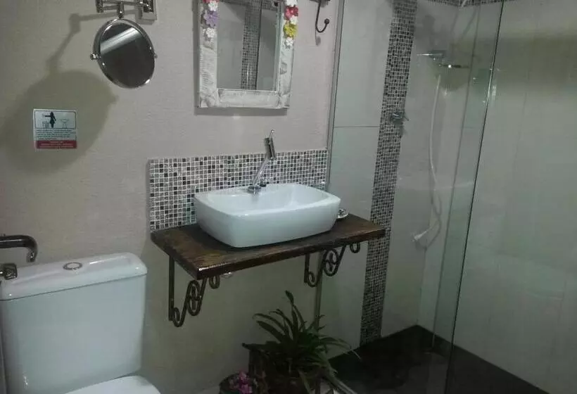 Majatalo Pousada Das Orquídeas