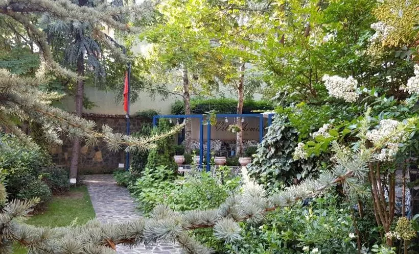 ペンション Villa Themistokli