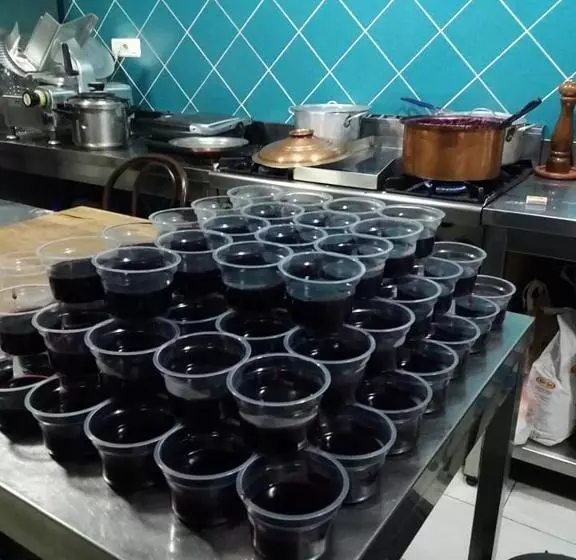 ペンション Villa Themistokli