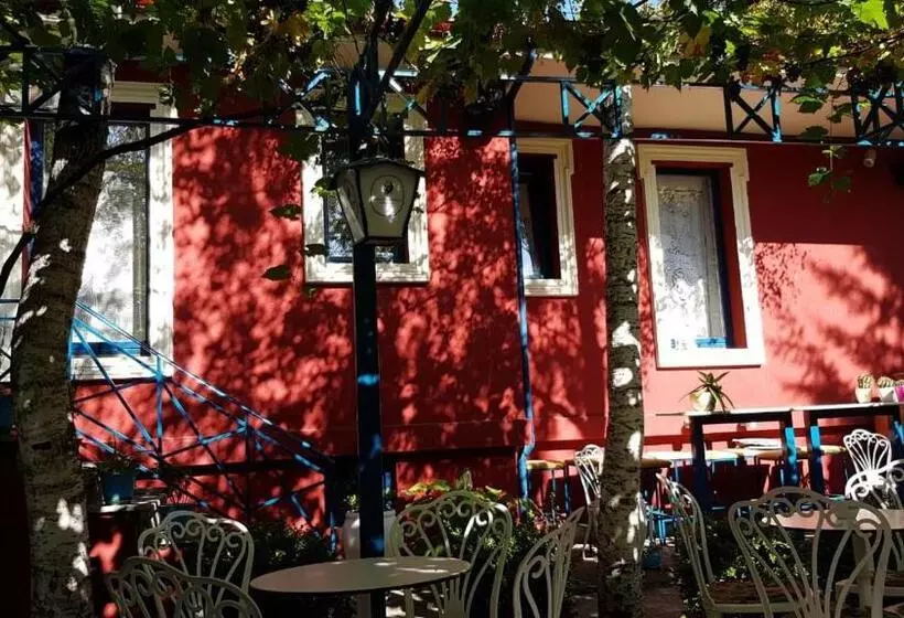 ペンション Villa Themistokli