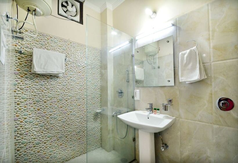 هاستل Oyo 7676 Golden Sunrise Inn