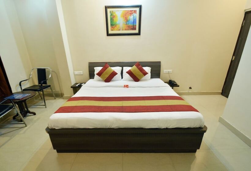 هاستل Oyo 7676 Golden Sunrise Inn