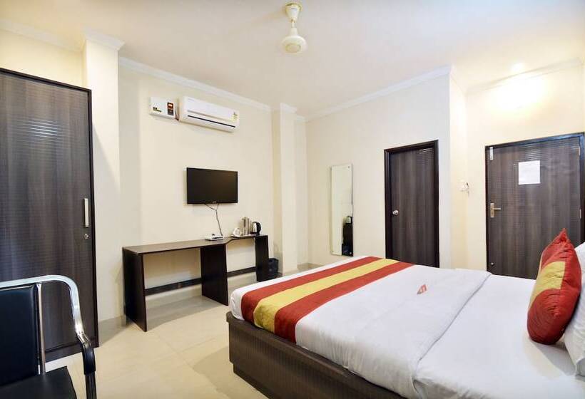 هاستل Oyo 7676 Golden Sunrise Inn