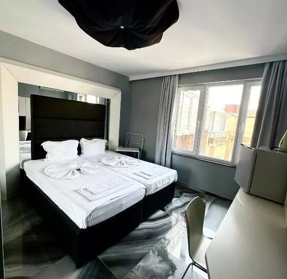 Botabara Del Mar Boutique