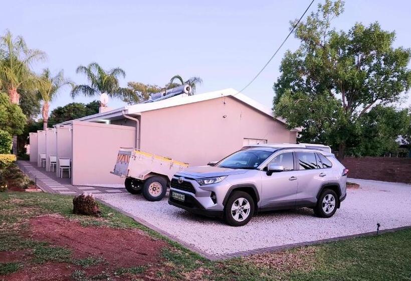 膳宿费 Green Kalahari Guesthouse