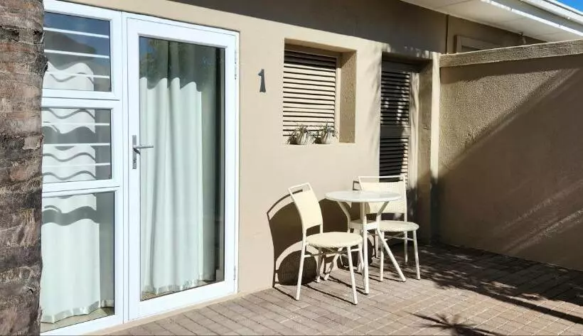 ペンション Green Kalahari Guesthouse