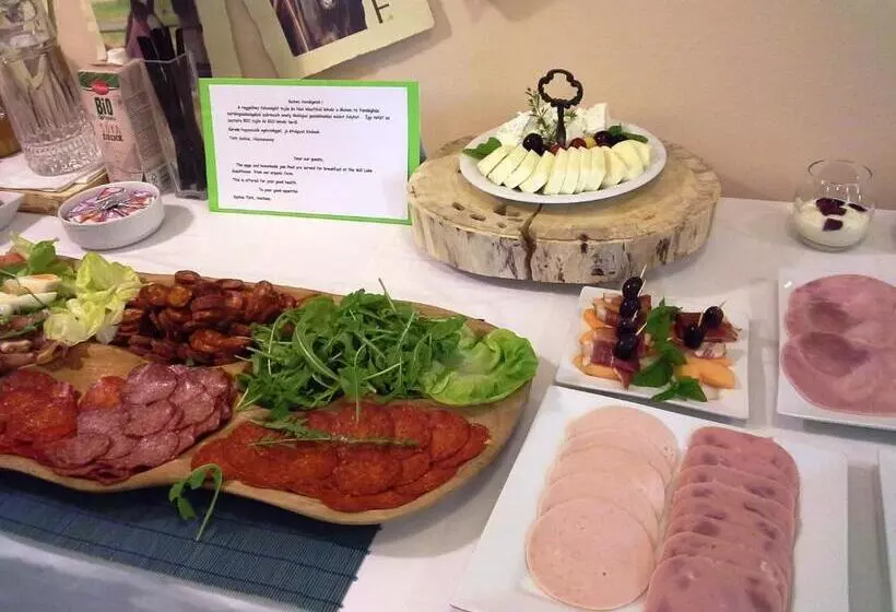 ペンション Malom Tó Vendégház Tapolca