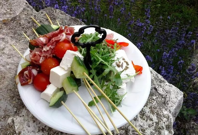 ペンション Malom Tó Vendégház Tapolca