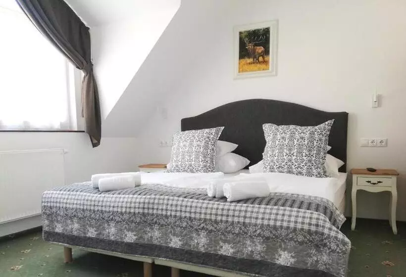 ペンション Malom Tó Vendégház Tapolca