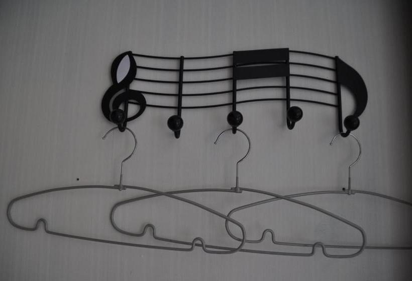 פנסיון Nikkorisou Backpackers Hostel