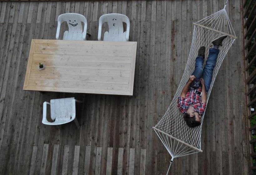 פנסיון Nikkorisou Backpackers Hostel