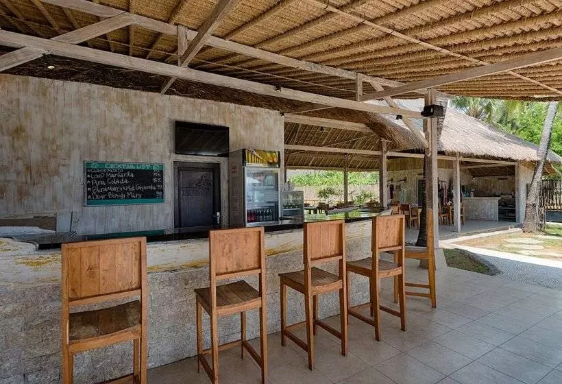 پانسیون Planet Nomadas Resort