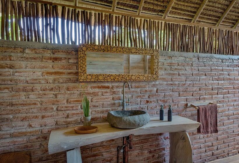 膳宿费 Planet Nomadas Resort