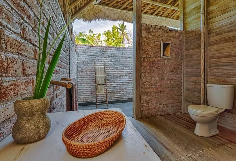 پانسیون Planet Nomadas Resort