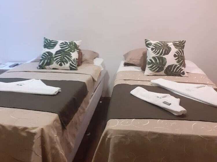 Pension (Hôtel basse catégorie) Pousada Vitória