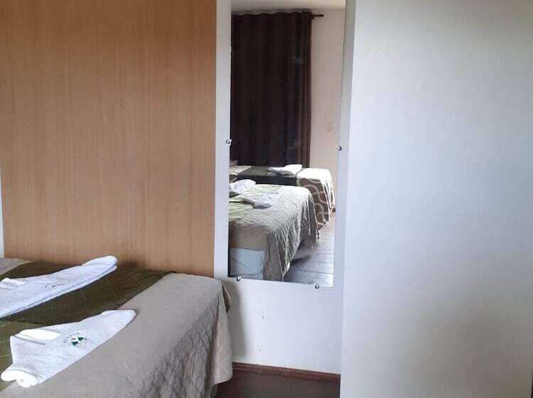 Pension (Hôtel basse catégorie) Pousada Vitória