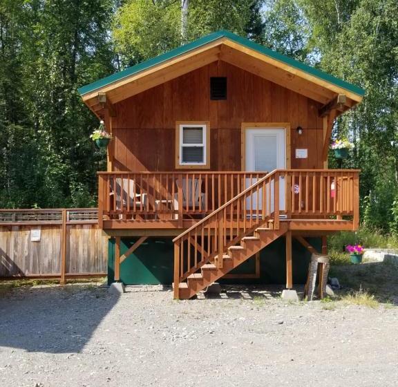 פנסיון Talkeetna Lovelee Cabins