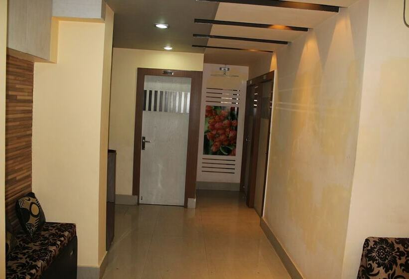 Pensão Transit Inn Guest House