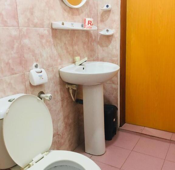 Alberg Dilena Beach Inn