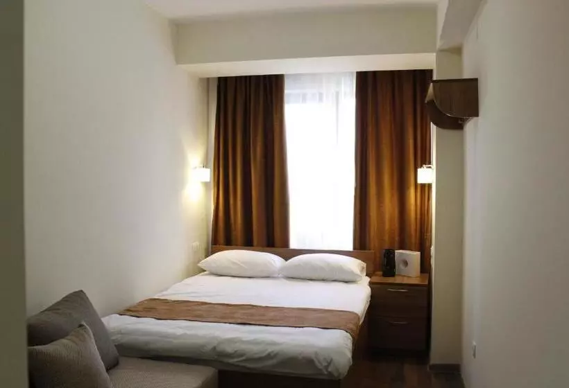 پانسیون 5th Floor Guest House Yerevan