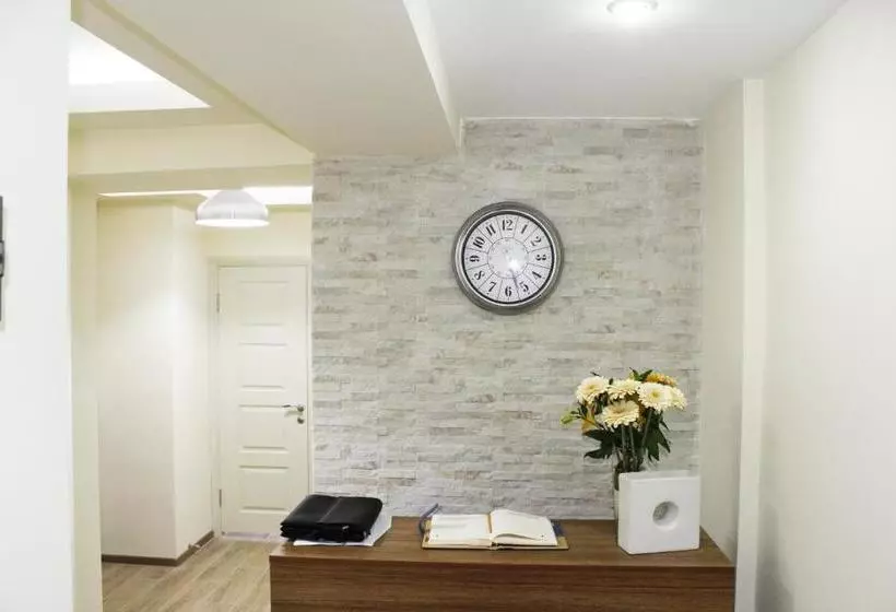 پانسیون 5th Floor Guest House Yerevan