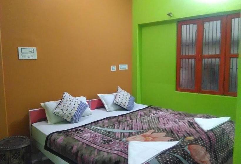 ペンション Bhadra Kali Guest House