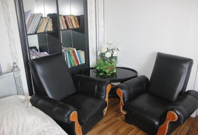 پانسیون Guest House Gidi