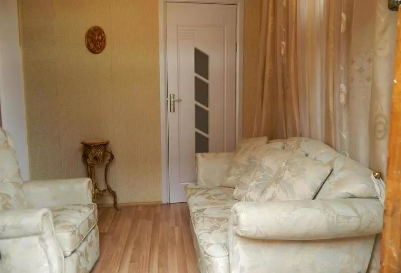 پانسیون Guest House Gidi