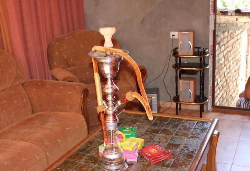 پانسیون Guest House Gidi