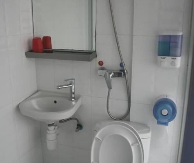 پانسیون K&b Hostel