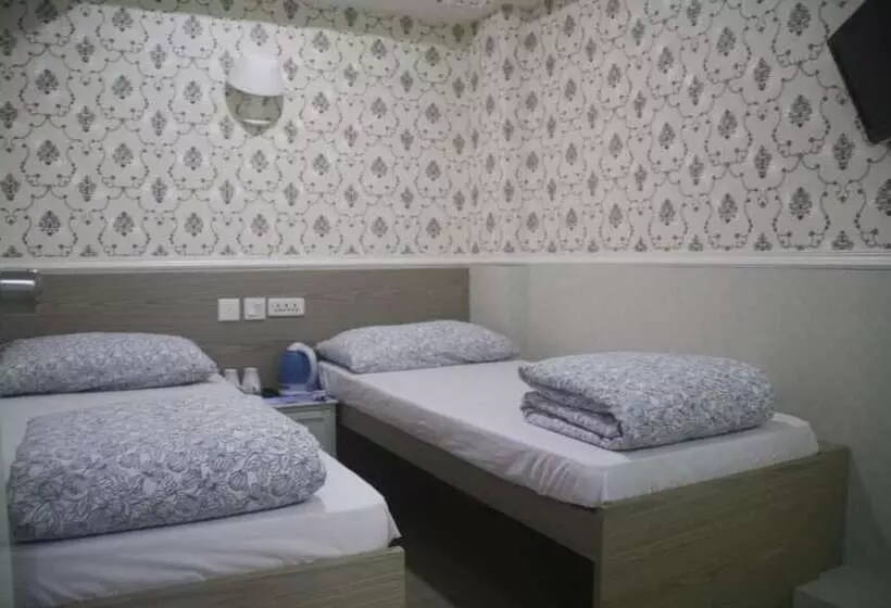 پانسیون K&b Hostel