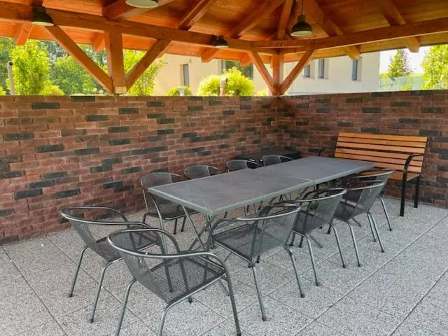 Majatalo Penzion Bez Modrého Páva