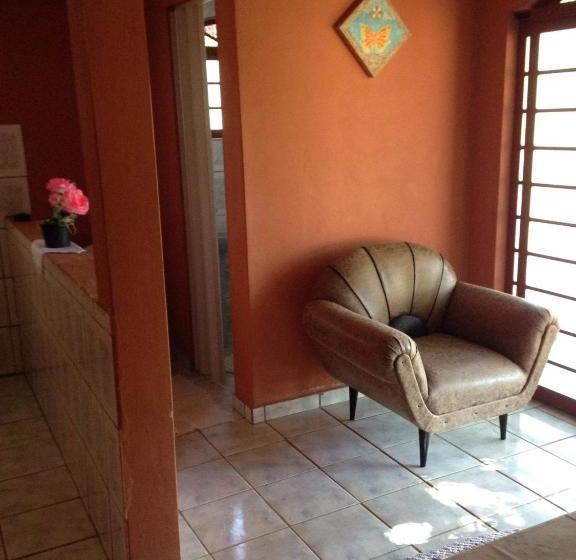 펜션 Pousada Recanto Das Aves