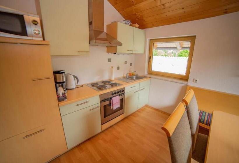 هاستل Rafting Alm