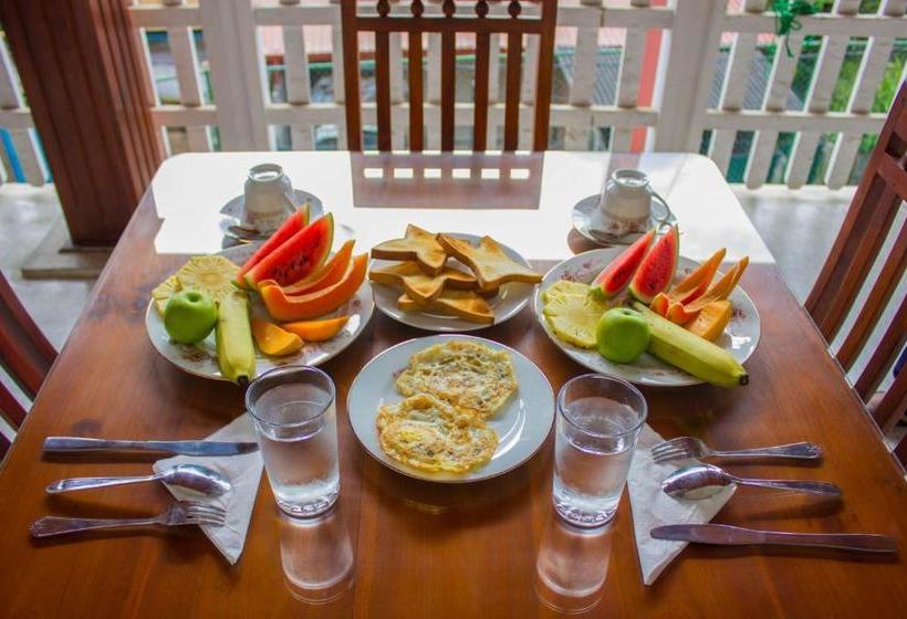 צימר Satyodaya Educational Training Centre