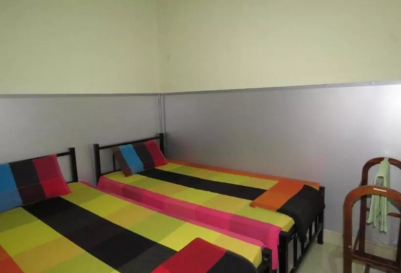 تختخواب و صبحانه Satyodaya Educational Training Centre
