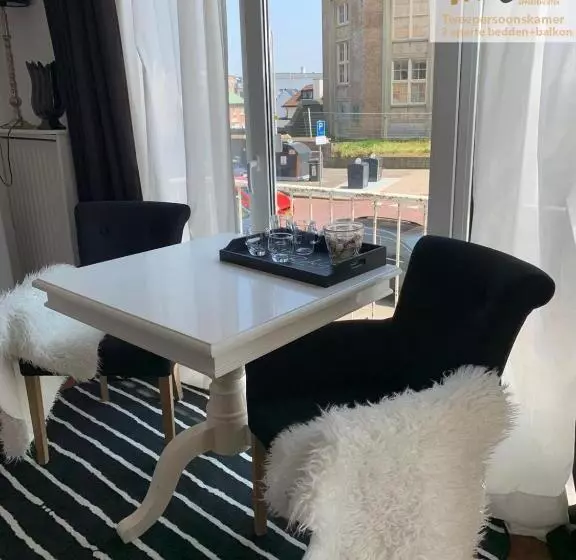 ペンション El Sol Zandvoort 2