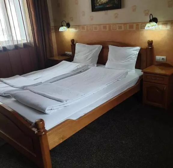 ペンション Guest House Elora