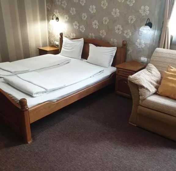 ペンション Guest House Elora