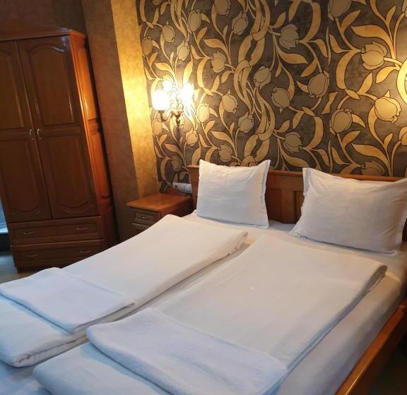 Пансион Guest House Elora